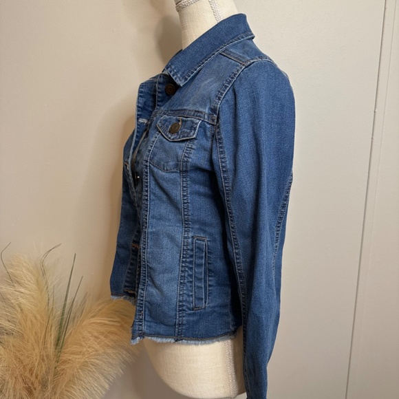 Medium Blue Jean Jacket - Picture 5 of 6